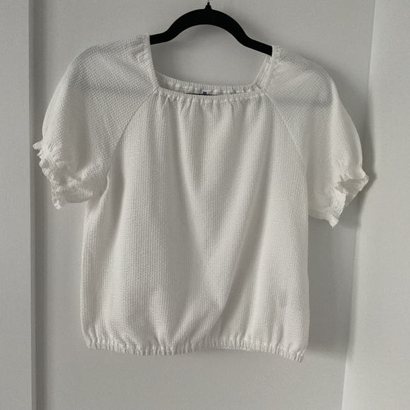 NWOT Uniqlo ivory top size S - Picture 1 of 6